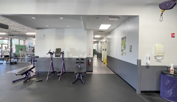 YouFit Gyms - Miami, FL