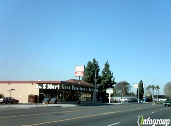 A to Z Mart - Whittier, CA