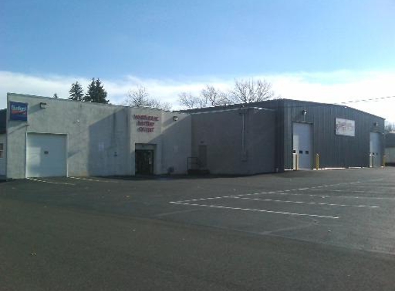 Warehouse Battery Outlet - Quakertown, PA