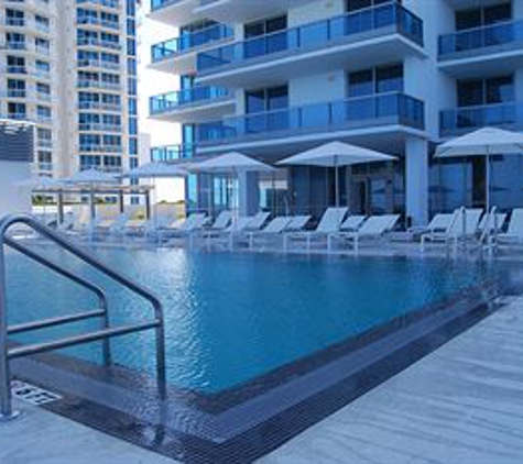 Miami Monte Carlo Oceanfront Building Suites - Miami Beach, FL