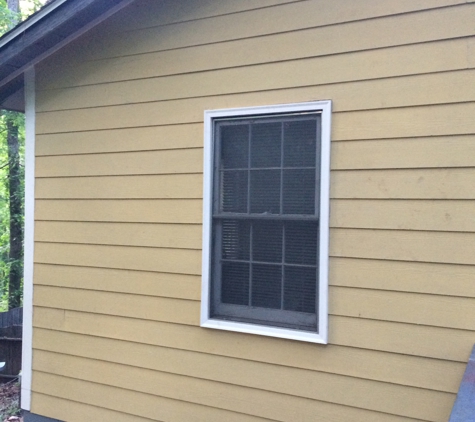 Georgia Roof Repair - Acworth, GA. Hardy Plank siding installed on home in Acworth, Georgia Bartow County