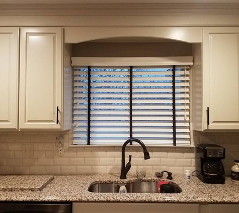 Scotty's Blinds & Shutters