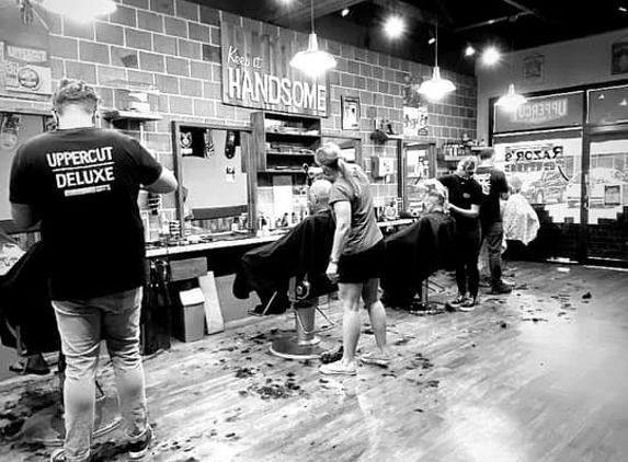 Razor's Edge Mens Cut - Mackay, QLD