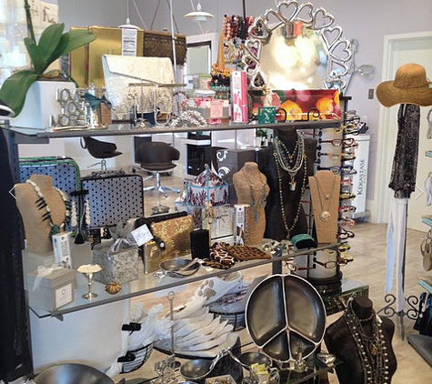 La Boutique Bellissima - West Palm Beach, FL