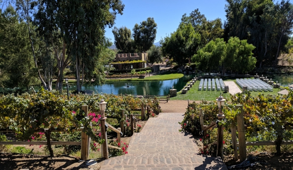 Lake Oak Meadows - Temecula, CA