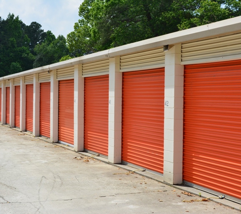 Public Storage - Lilburn, GA