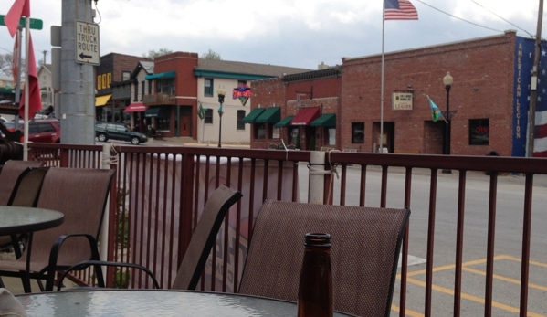 Rivers Bend Restaurant & Bar - Parkville, MO
