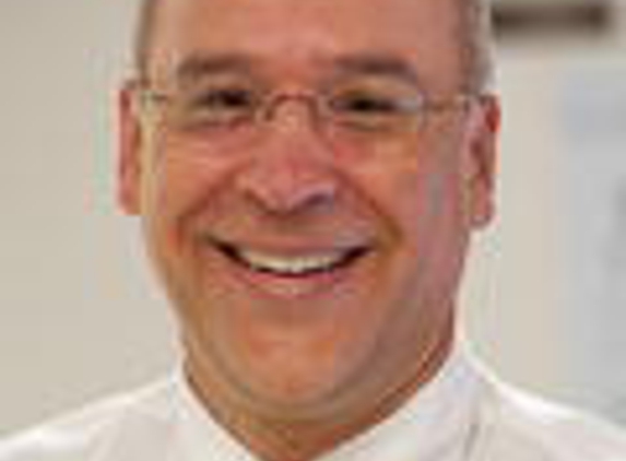 Lester P Mietkiewicz, MD - North Grafton, MA