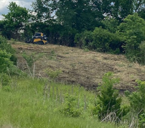 Timberwolf Mulching - Peculiar, MO