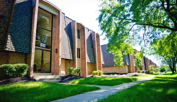 The Village on Beaver Creek Apartments - Beavercreek, OH