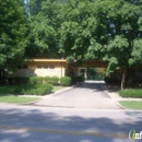 Stokes, Robert E, DDS - Dentists