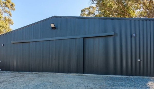 Stratco - Glenvale, QLD. Large farm sheds