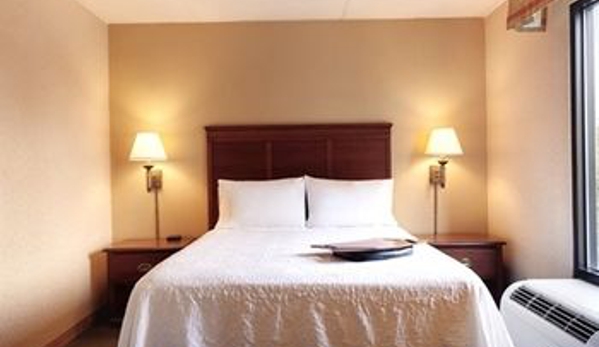 Hampton Inn Lancaster - Lancaster, PA