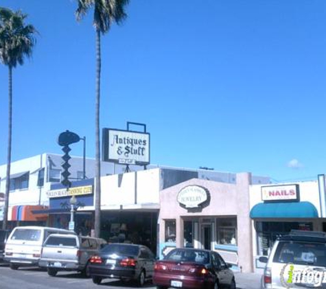 Ocean Beach Antique Mall - San Diego, CA