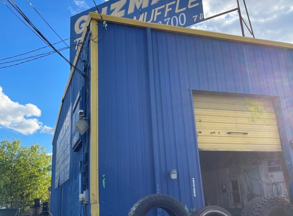 Guzman Tire & Mufflers - San Antonio, TX