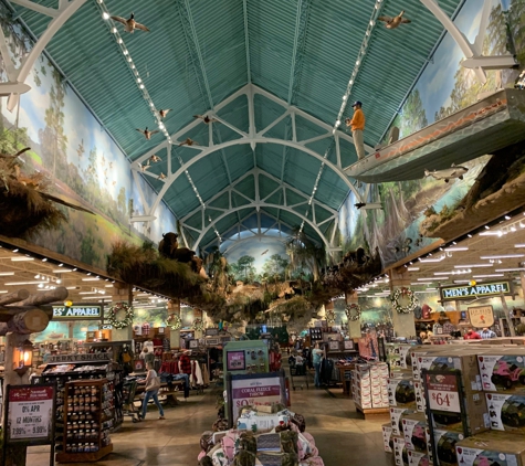 Bass Pro Shops - Gainesville, FL