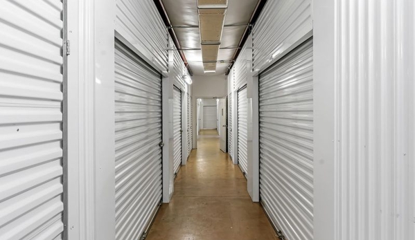 Extra Space Storage - Arlington, TX