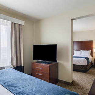 Comfort Suites Near Denver Downtown - Denver, CO