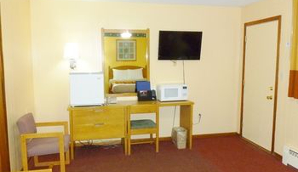 Royal Rest Motel - Chariton, IA