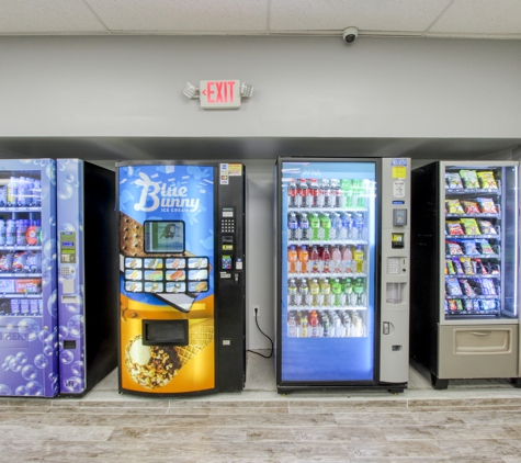 Mary's Laundromart - Lauderdale Lakes, FL. Vending Center