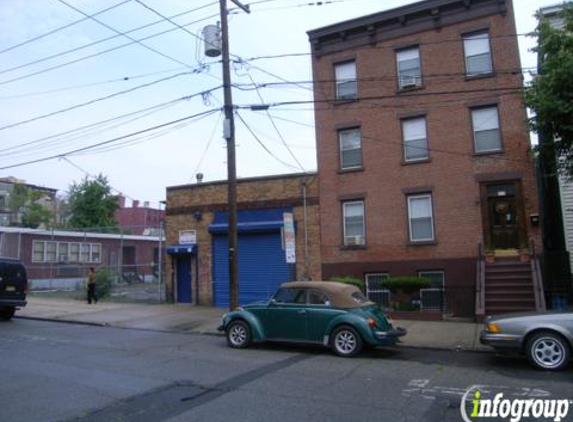 Conquer Hardwood Floor - Jersey City, NJ