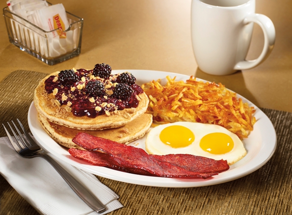 Denny's - Greenfield, WI