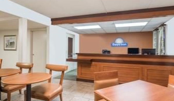 Days Inn by Wyndham Tappahannock - Tappahannock, VA