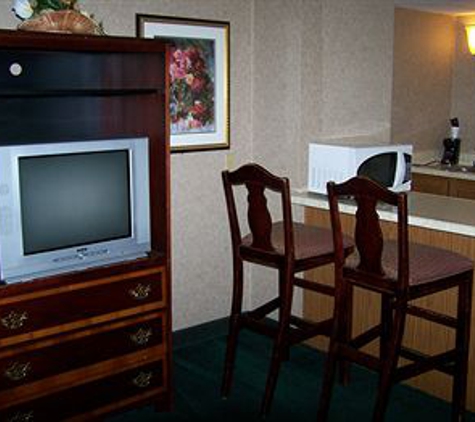 Seasons Inn - Fort Smith, AR