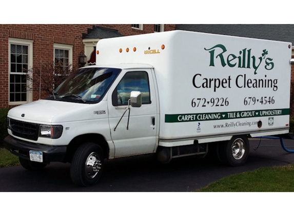 Reilly's Carpet Cleaning - Fredonia, NY. Reilly's custom Carpet Cleaning box truck.