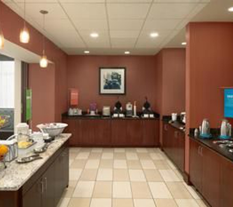 Hampton Inn Knoxville-East - Knoxville, TN