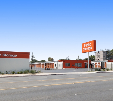 Public Storage - Monrovia, CA