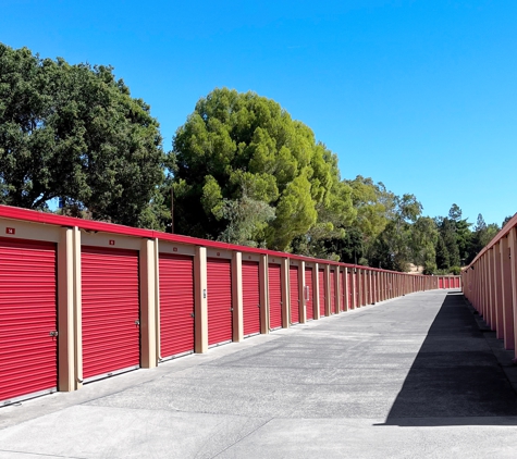 Security Public Storage- Martinez - Martinez, CA. Drive Up Storage Units in Martinez, CA