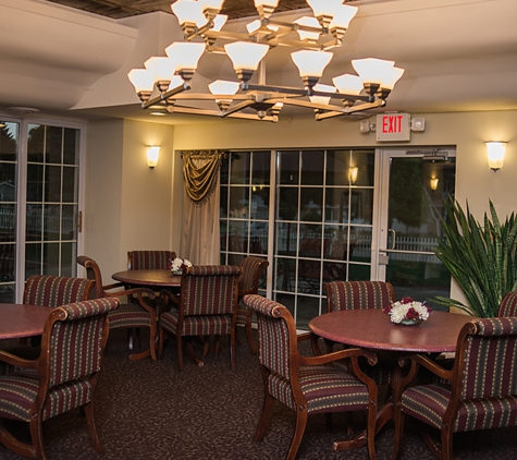 Home Harbor Assisted Living - Racine, WI. Delicious meals served 3 times a day