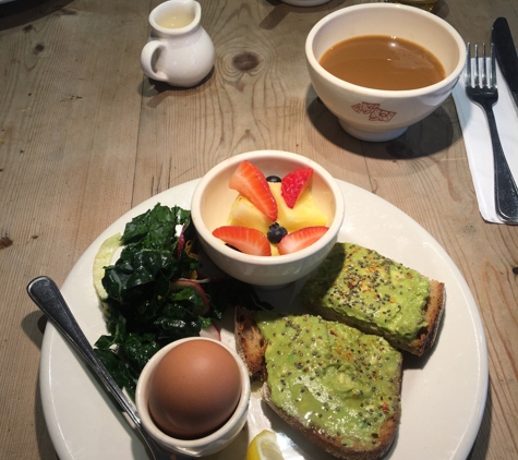 Le Pain Quotidien - Marina Del Rey, CA