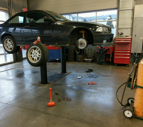 Jon Lancaster Toyota Express Service - Madison, WI