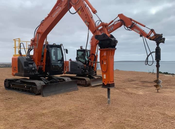 Diggin-it Earthworx