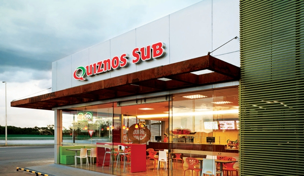 Quiznos - Saint Louis, MO