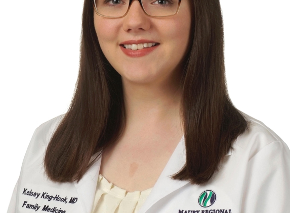 Kelsey King-Hook, MD - Columbia, TN