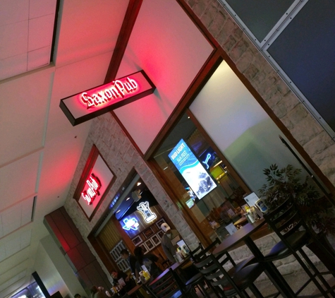 Saxon Pub - Austin, TX