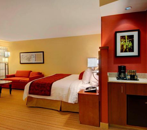 Courtyard by Marriott - Madison, WI