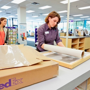 FedEx Office Print & Ship Center - Murray, UT