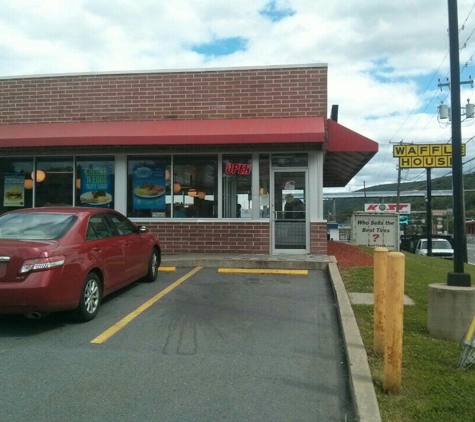 Waffle House - Clarks Summit, PA