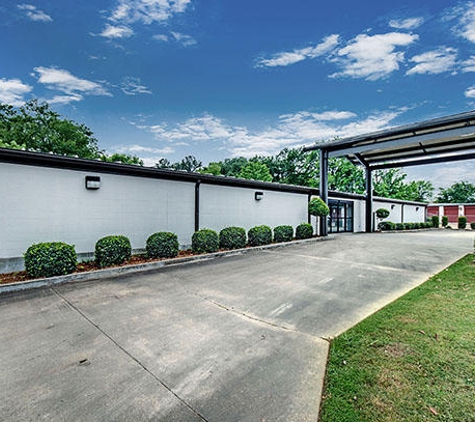 StowAway Self Storage - Ridgeland, MS