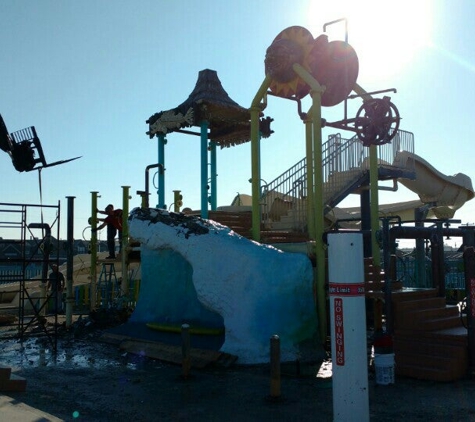 Thundering Surf Water Park - Beach Haven, NJ