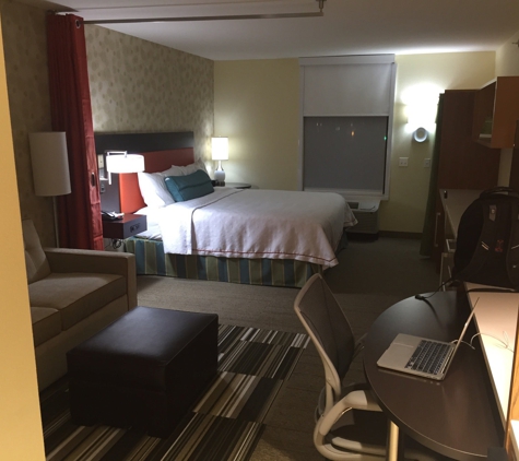 Home2 Suites by Hilton Alexandria - Alexandria, LA