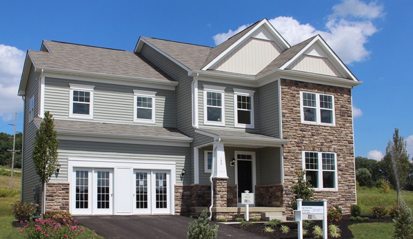 Woodcreek Manor-Dan Ryan Builders - Imperial, PA