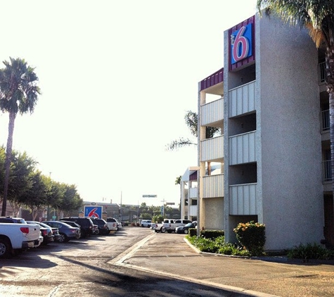Motel 6 - Anaheim, CA