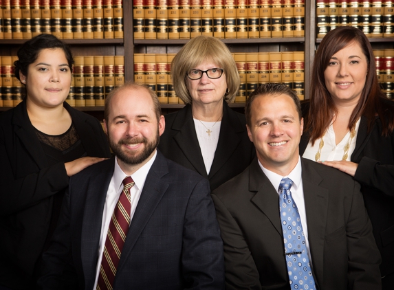 Barnett & Bennett Law Firm - Fairfield, CA