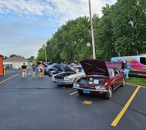 Ardy & Eds Drive In - Oshkosh, WI