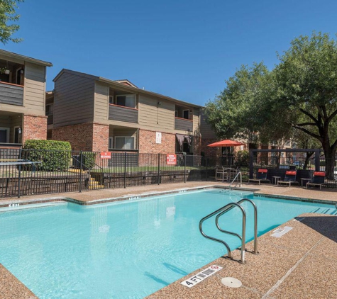 9500 Apartments - Austin, TX